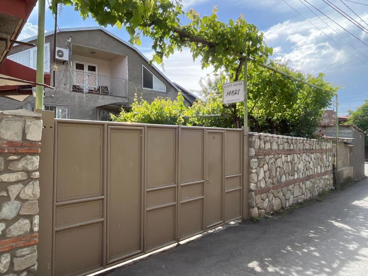 Mari Guest House Telavi Bagian luar foto