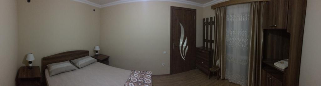 Mari Guest House Telavi Bagian luar foto
