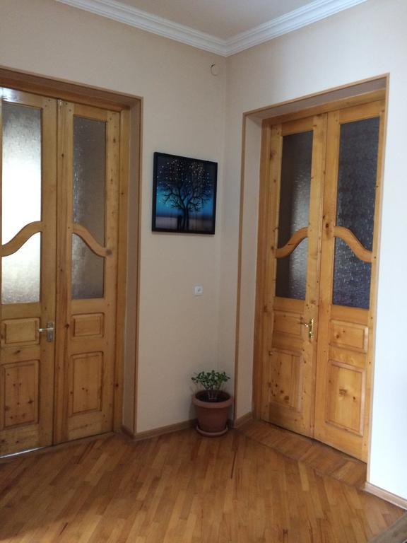 Mari Guest House Telavi Bagian luar foto