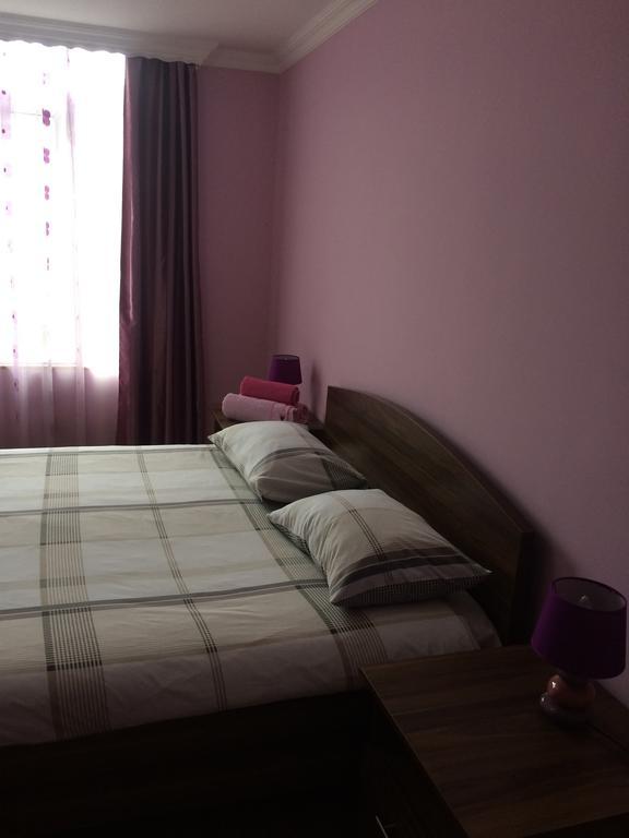 Mari Guest House Telavi Bagian luar foto