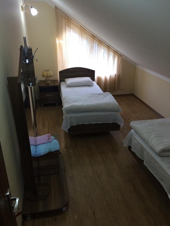 Mari Guest House Telavi Bagian luar foto