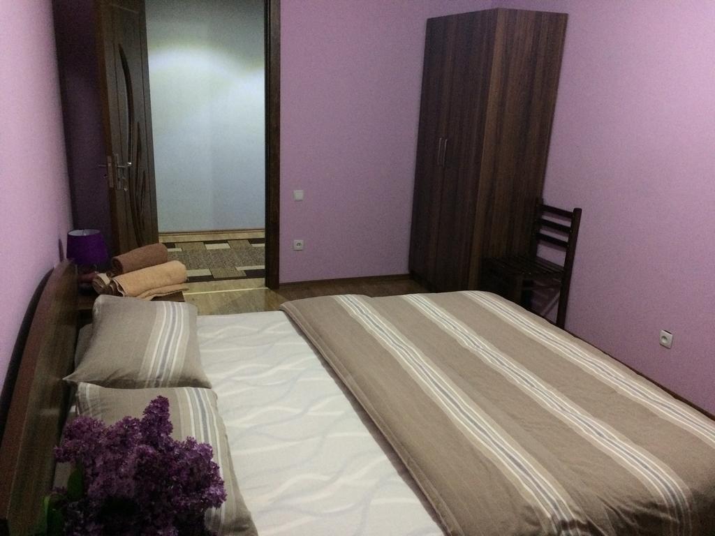 Mari Guest House Telavi Bagian luar foto
